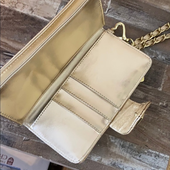 Betsy Johnson Gold wallet - Picture 3 of 3
